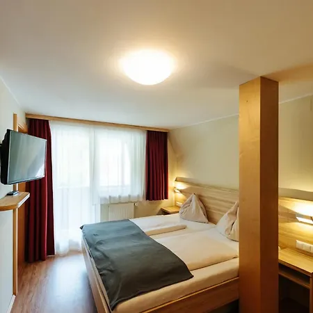 Trebesingerhof 4*