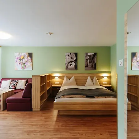 Trebesingerhof Hotel 4*